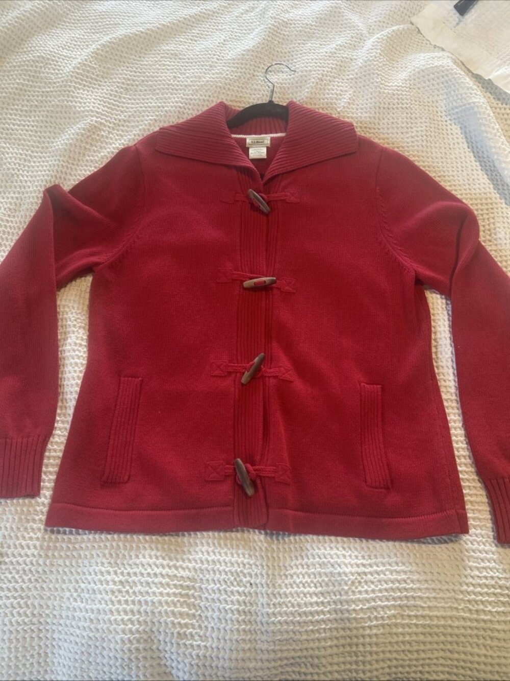 LL Bean Cardigan Sweater Womens Size L Red Knit Toggle Buttons Pockets